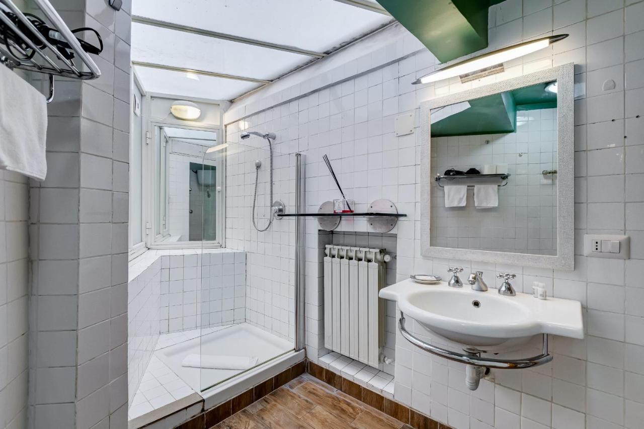 Vivilo Collection - Spanish Steps Macelli Apt With Private Terrace Рим Экстерьер фото